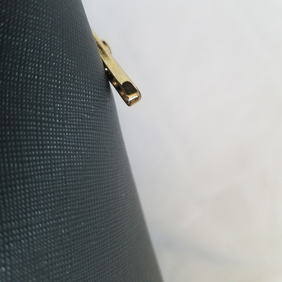 Hand Purse - Picture 13 of 14